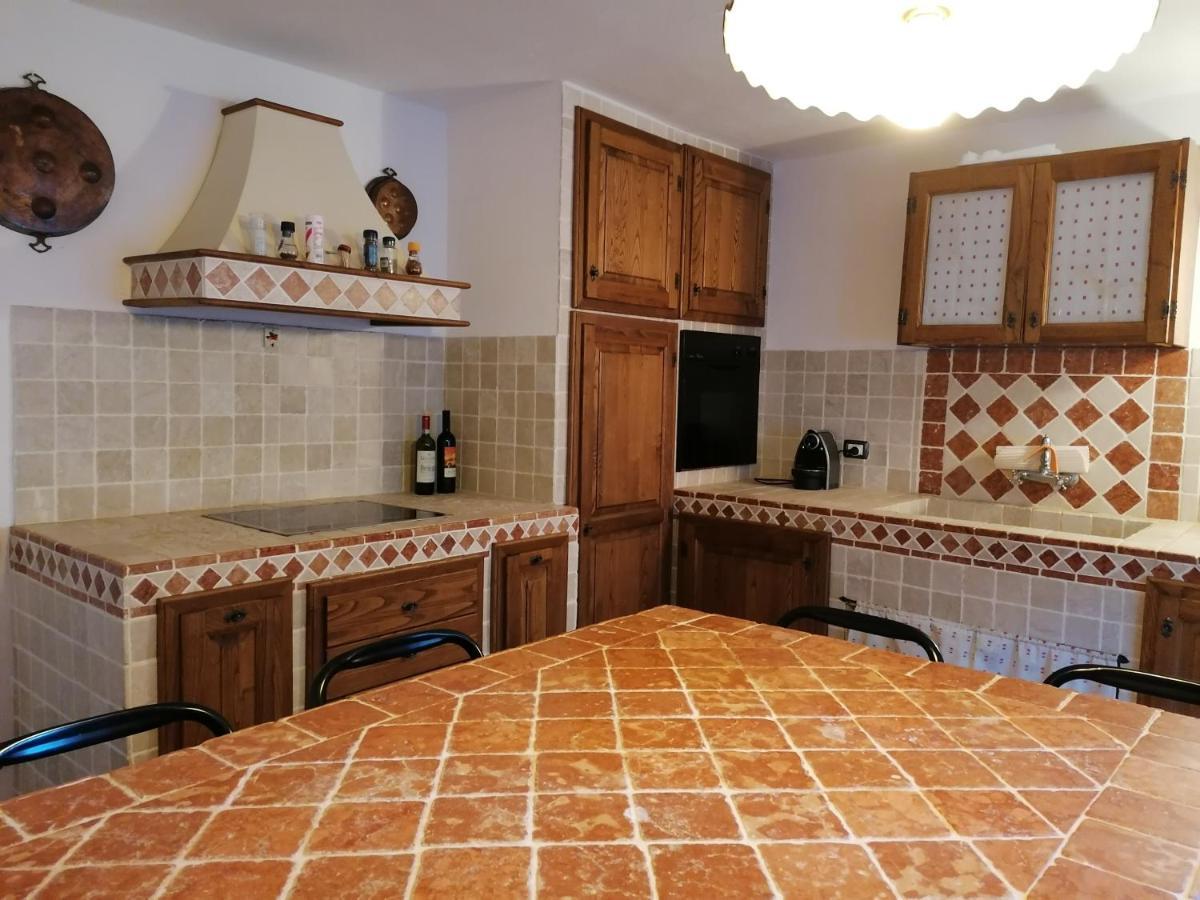 Podere La Zinzinina - Villa Intera Montecatini Val di Cecina Exteriör bild